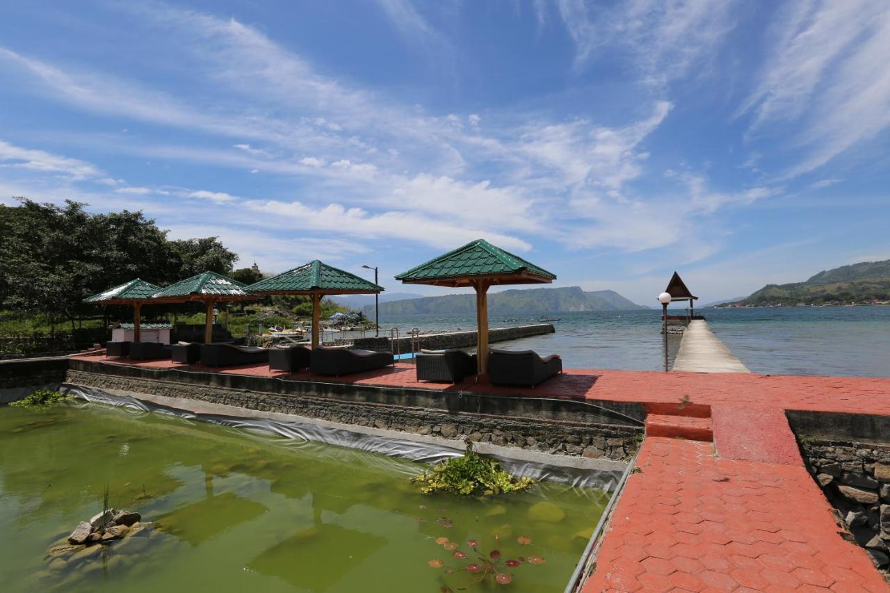 Toba Village Inn Тук-Тук Экстерьер фото