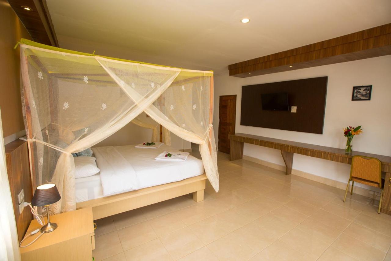 Toba Village Inn Тук-Тук Экстерьер фото
