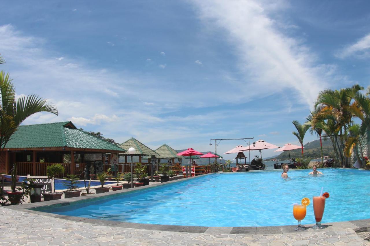 Toba Village Inn Тук-Тук Экстерьер фото